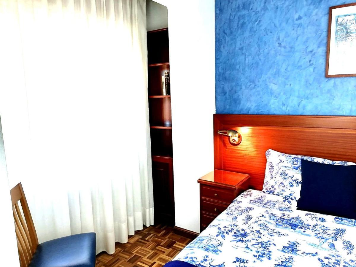 Piso En Pleno Centro De Mino Derecha Appartement Buitenkant foto